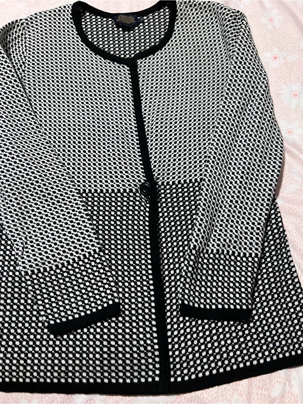 Pendleton Women’s Black/White Cotton Soft Knit Sweater Cardigan Single Button M